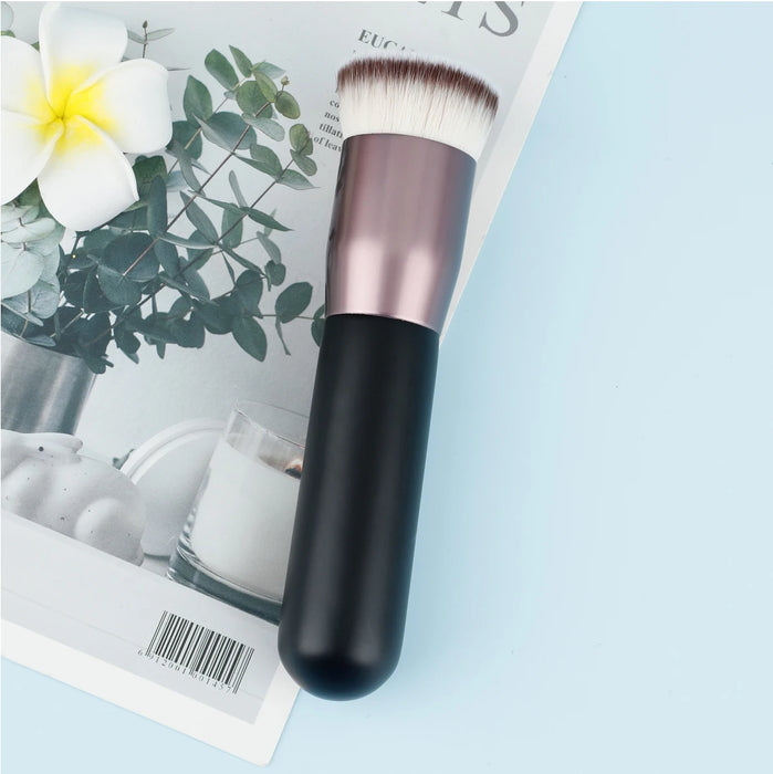 1Pcs Professional Flat Makeup Brushes Powder Liquid Foundation Blush Brush Concealer Contour Facial Make up Brushes Tool